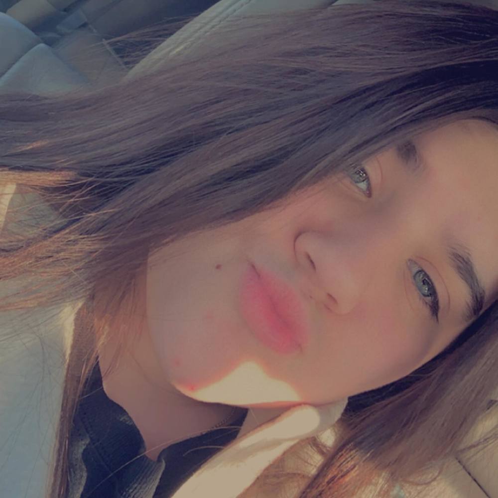 Meet your Posher, Ariel